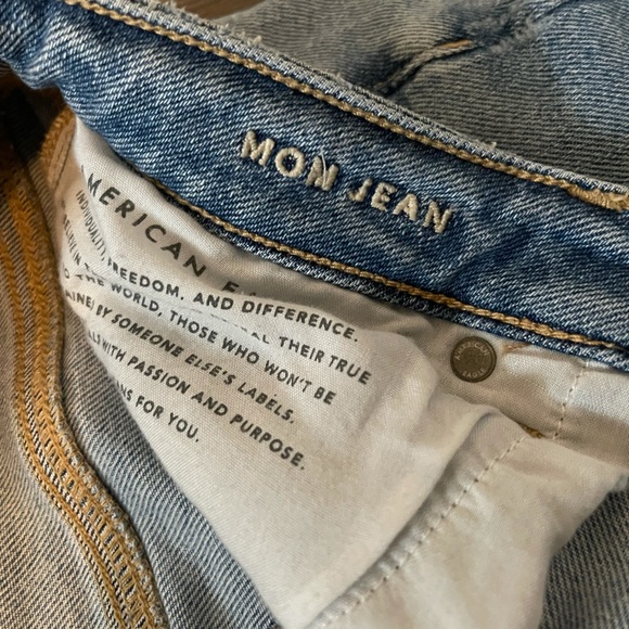 American Eagle Mom Jeans - Picture 2 of 3